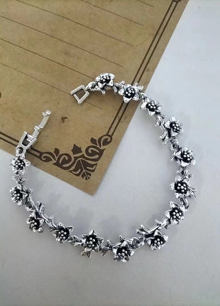 Simple Floral Rose Bracelet Vintage Design