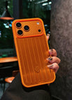 Orange / iPhone16ProMax