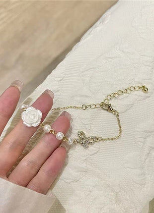 costume jewelry bracelet