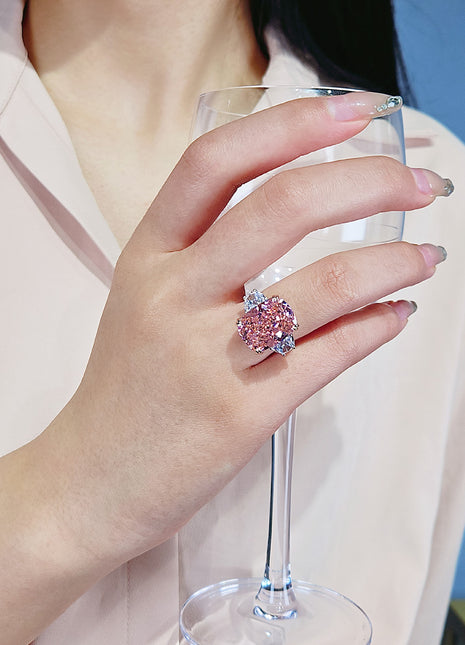Cherry blossom pink diamond ring at the jewelry exhibition