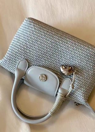 Women's Summer Woven Tote Bag with Magnetic Closure