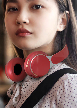 wireless Bluetooth headphones
