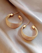 Brushed hoop earrings